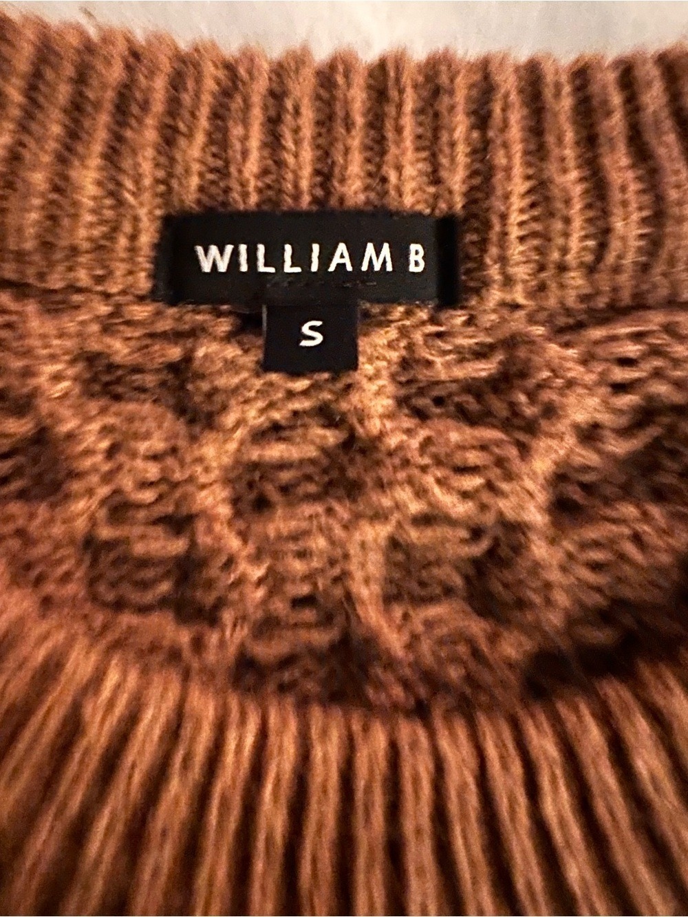 Not your ordinary Brown Cable-Knit Crewneck Sweater with tie up the back - Picture 2 of 3